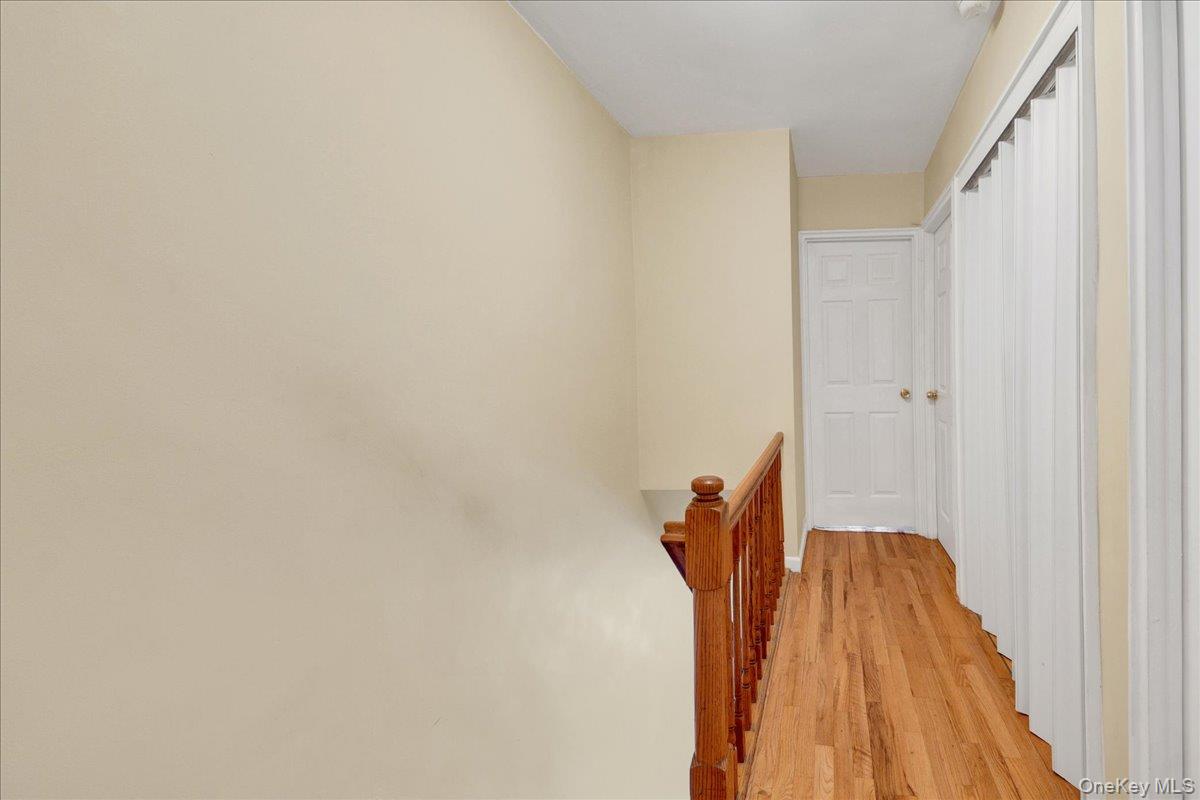 3015 Waterbury Avenue Property Photo 9