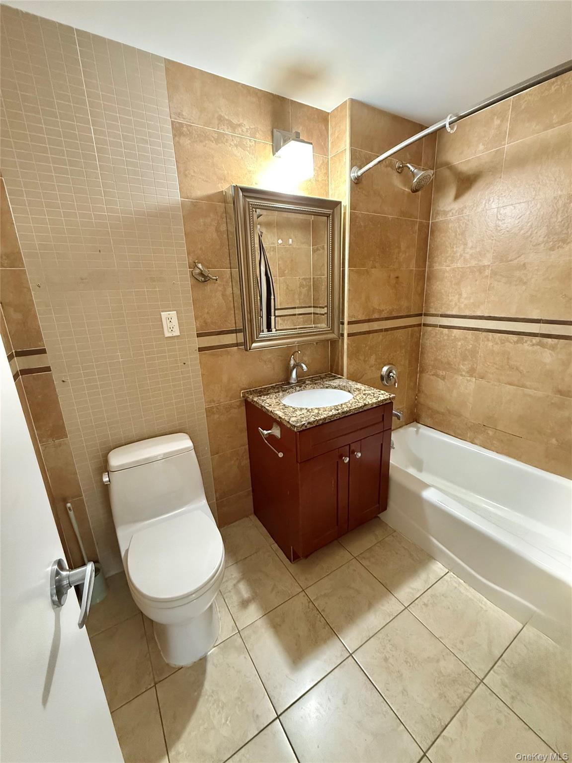 140-75 Ash Avenue 5h Property Photo 6