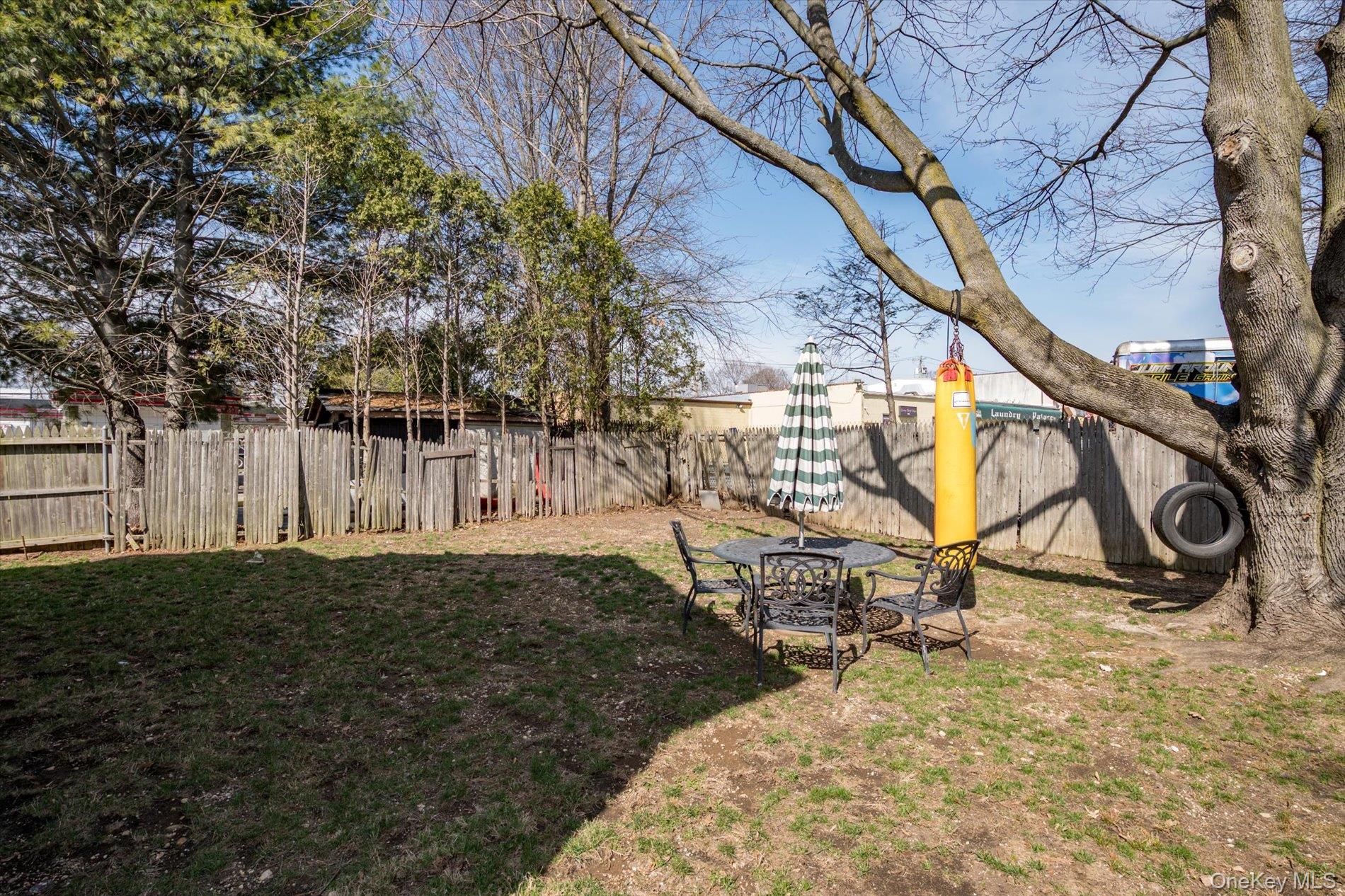 8 E 14th Street Property Photo 17