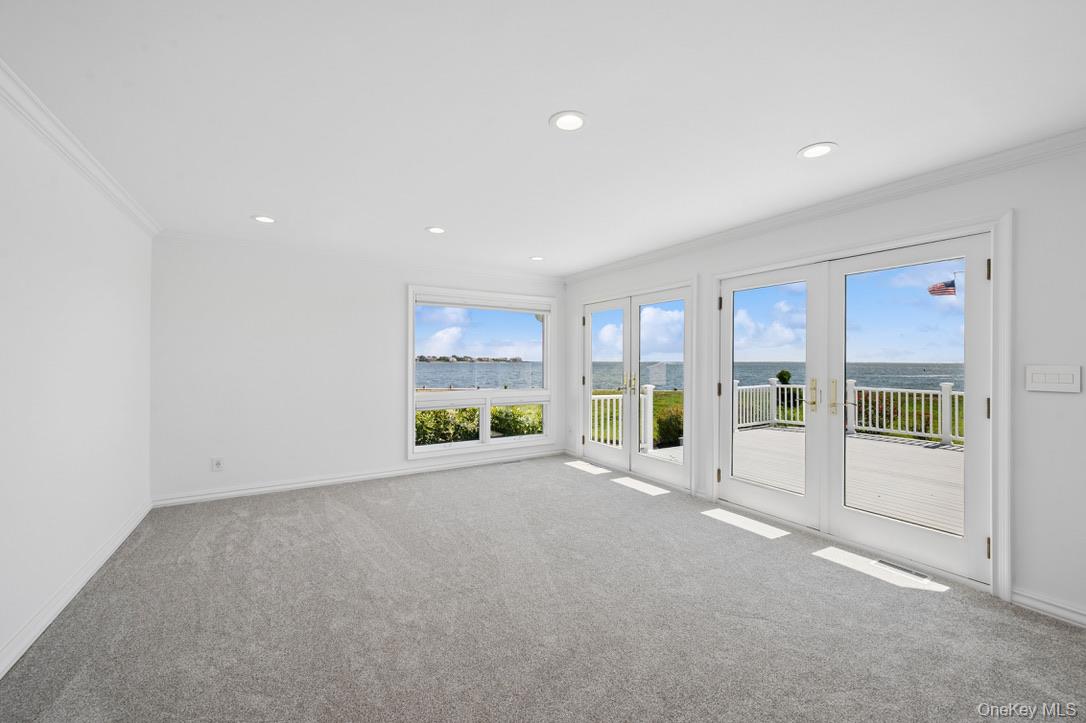 170 S Penataquit Avenue Property Photo 20