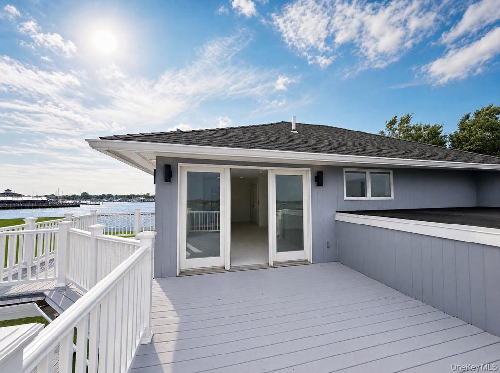 170 S Penataquit Avenue Property Photo 35