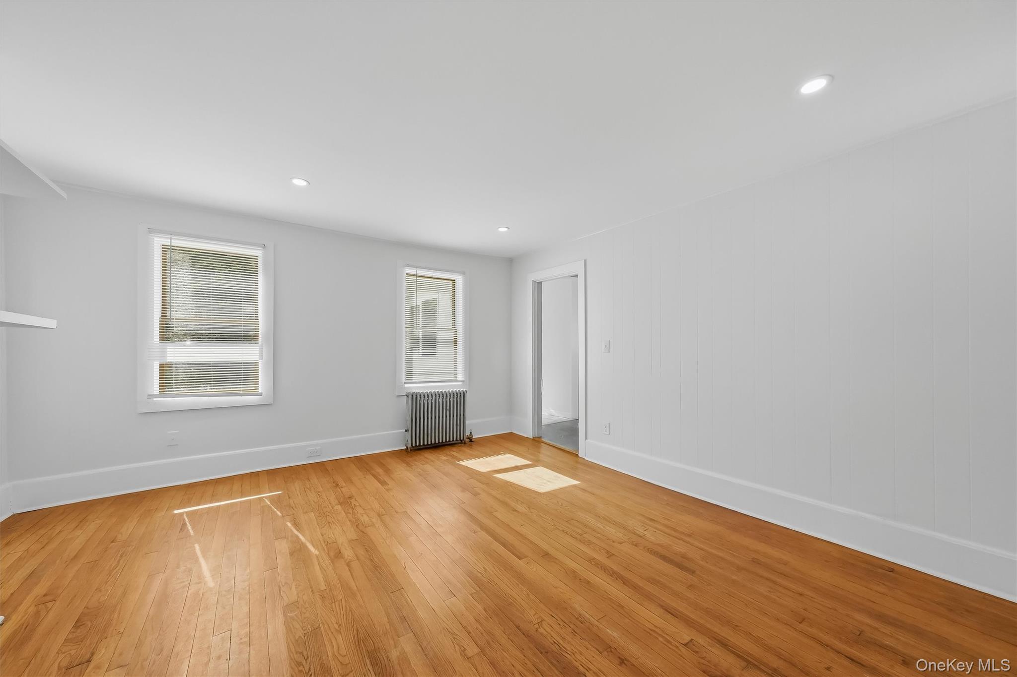 212 Center Street Property Photo 14