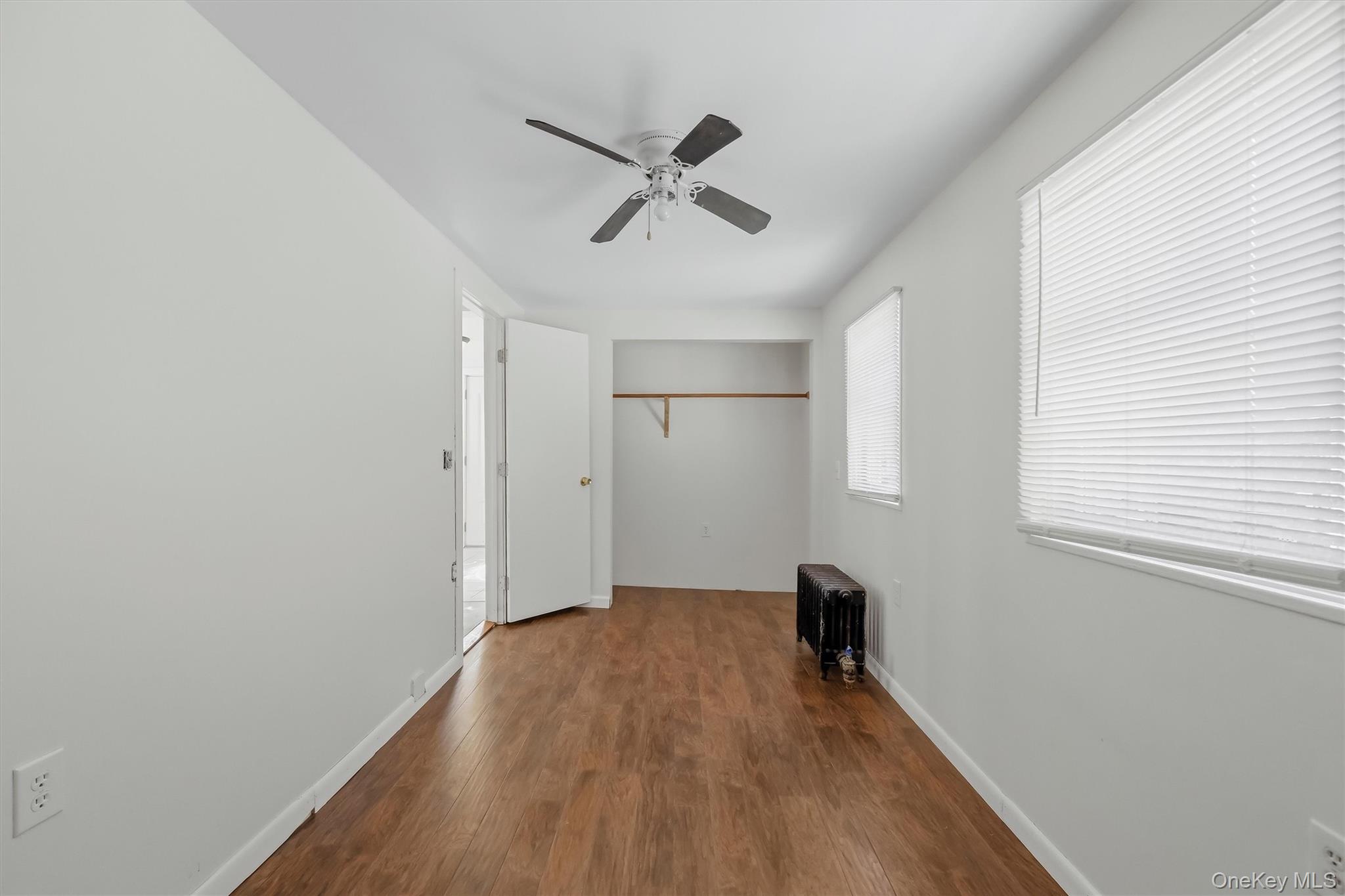 212 Center Street Property Photo 28