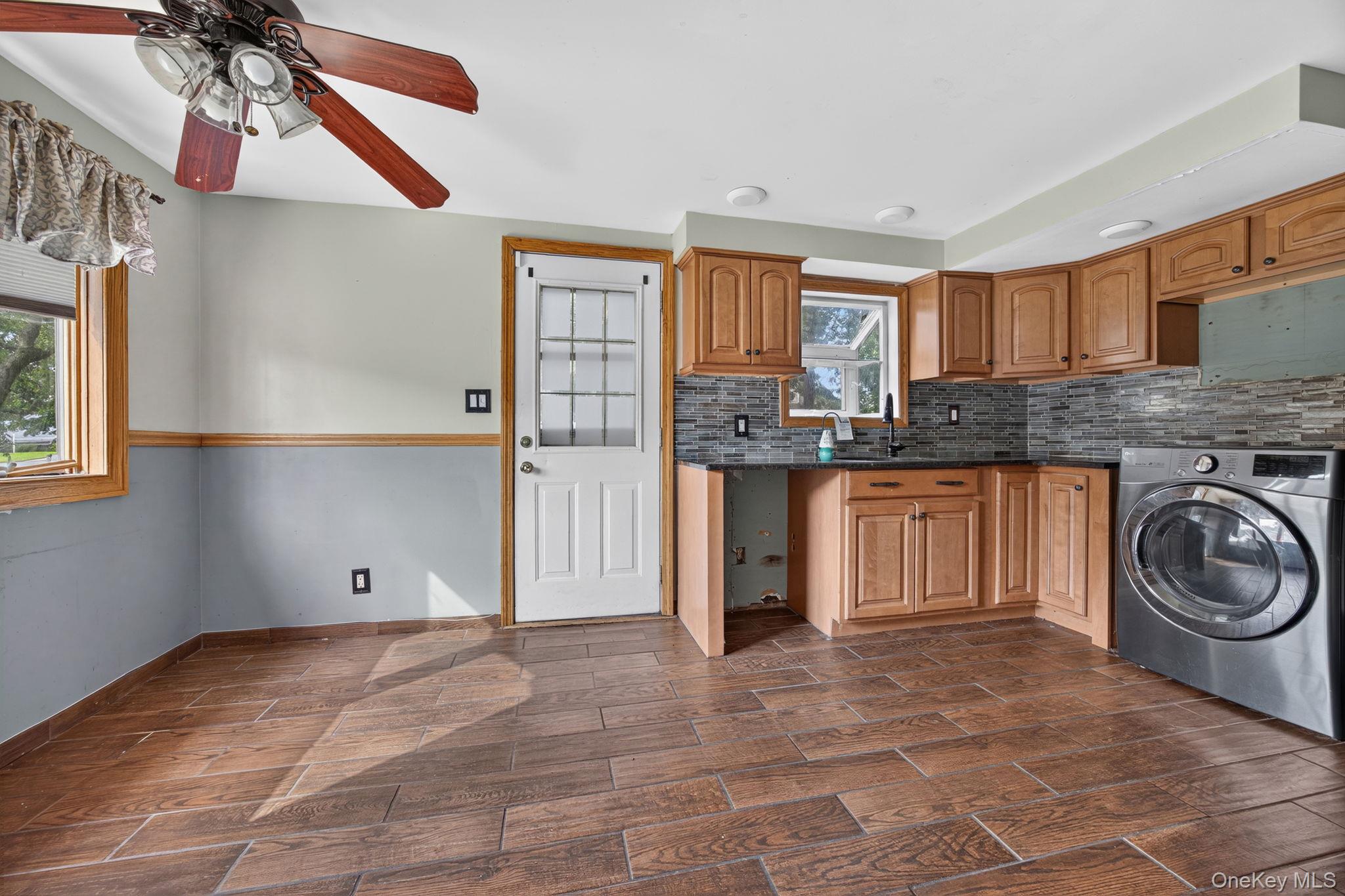 20 Revere Circle Property Photo 4