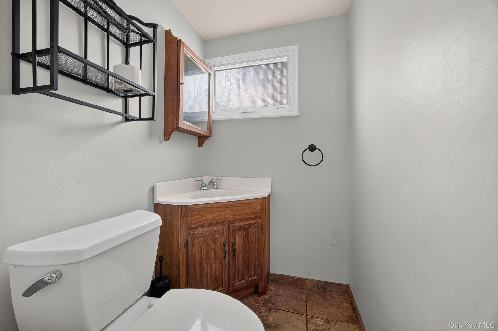 20 Revere Circle Property Photo 7