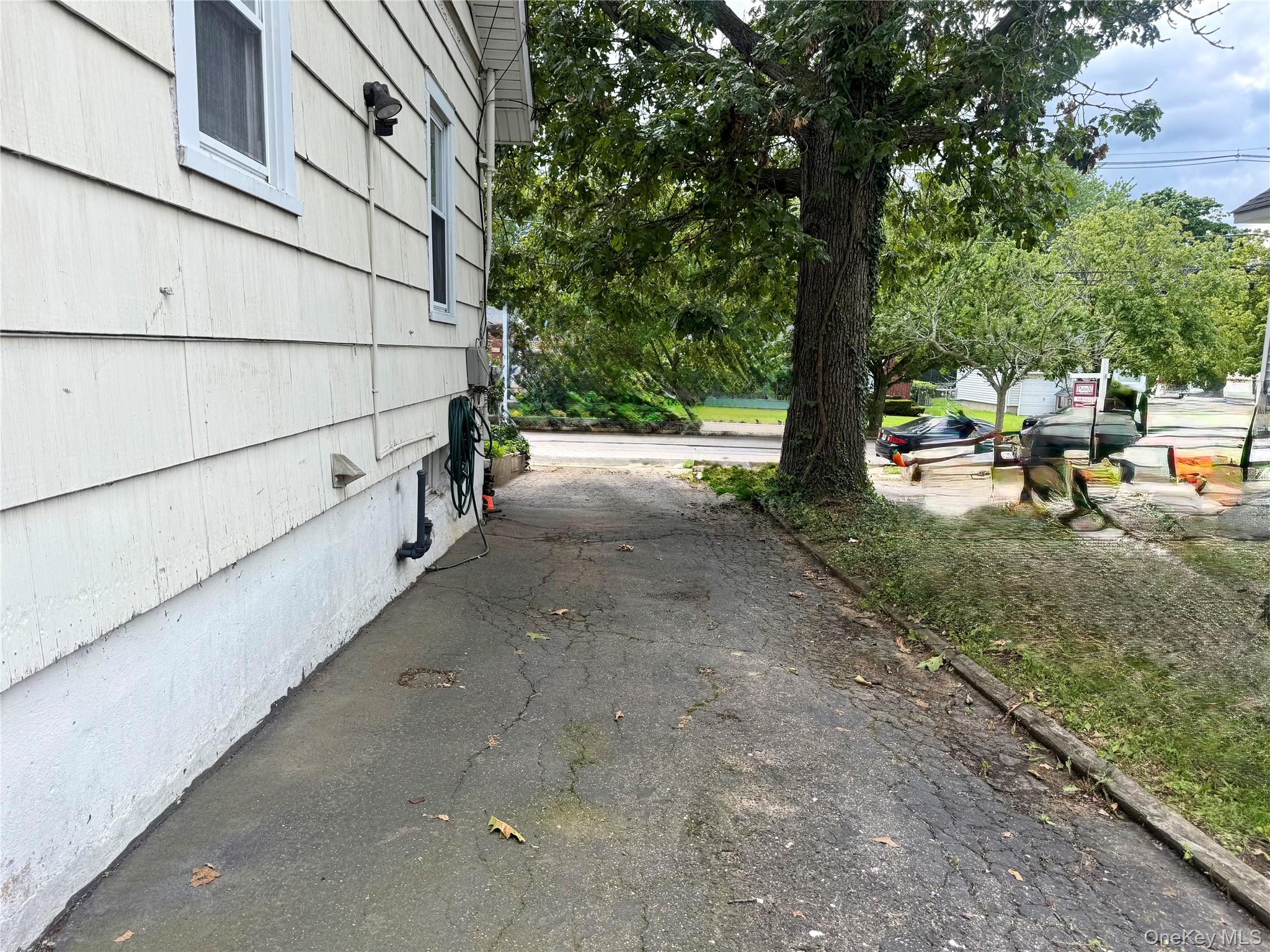 175 S Brookside Avenue Property Photo 37