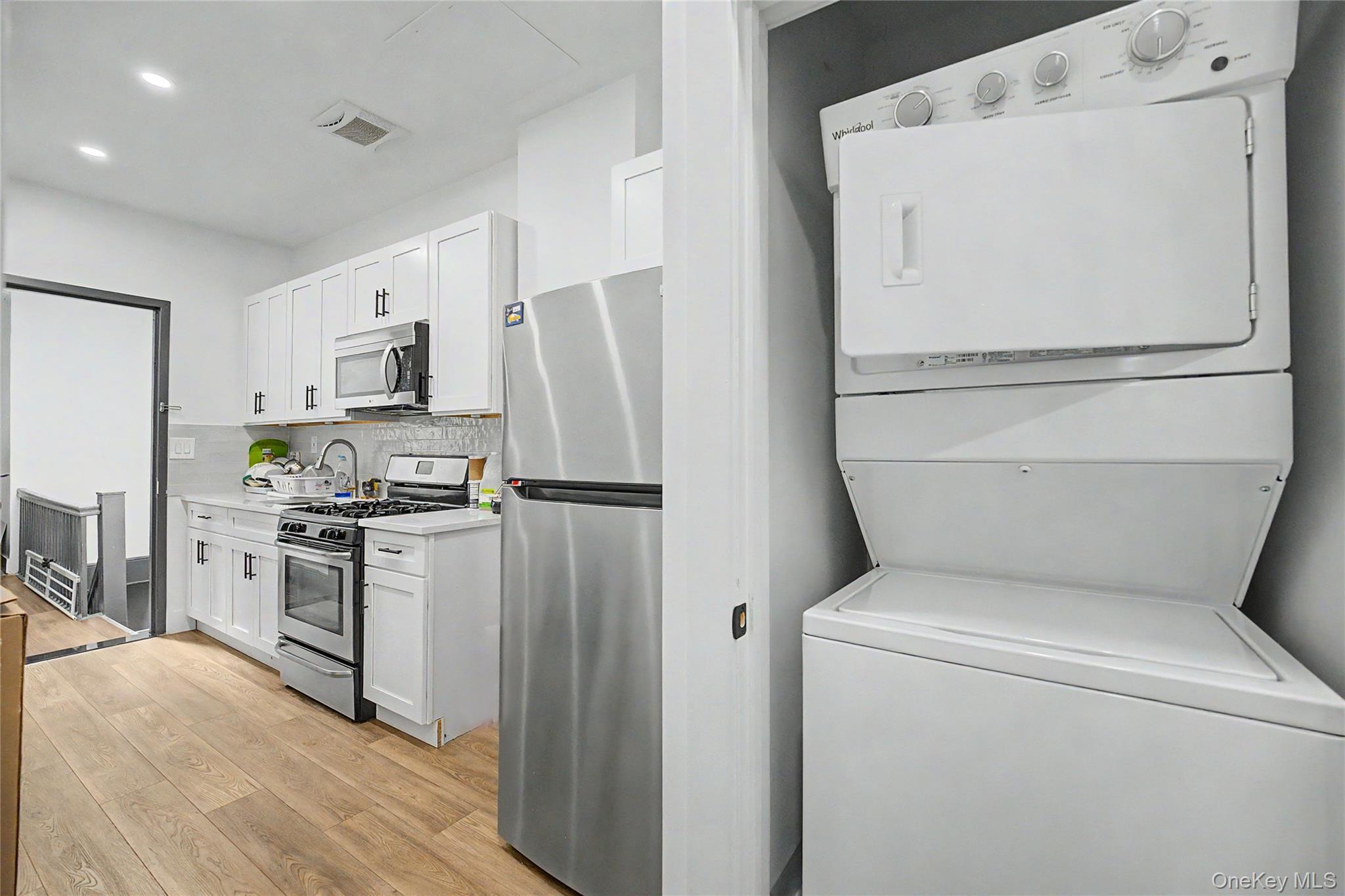 98-07 37th Avenue Property Photo 7
