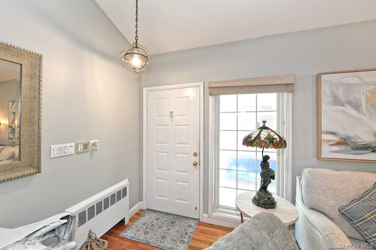 18 Shelter Hill Road Property Photo 5