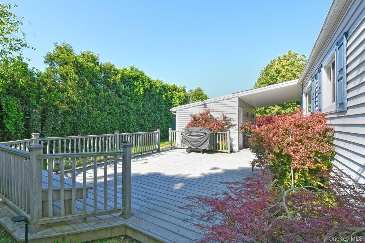18 Shelter Hill Road Property Photo 20