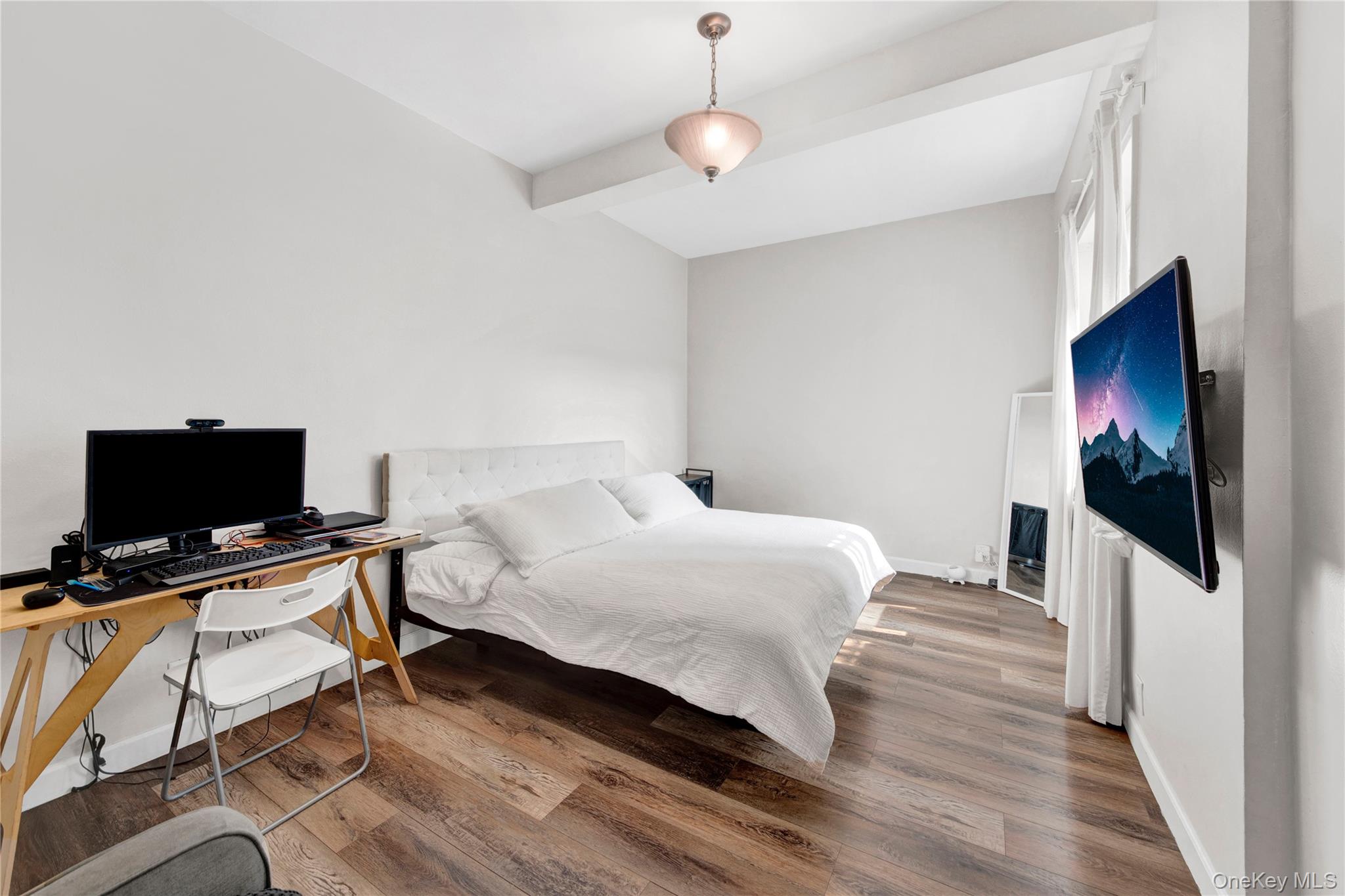 365 Bronx River Road 1f Property Photo 16