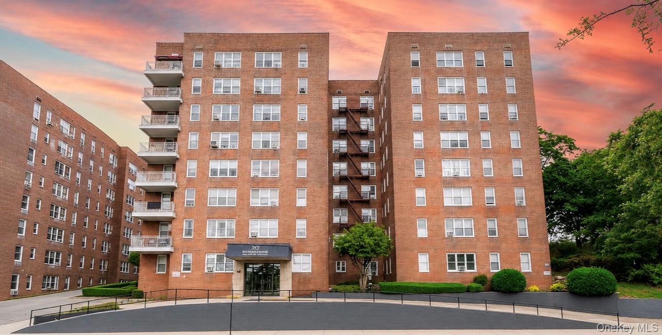 365 Bronx River Road 1f Property Photo 23