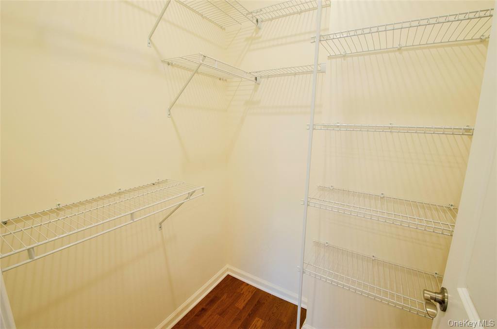 260 W Main Street 6 Property Photo 14