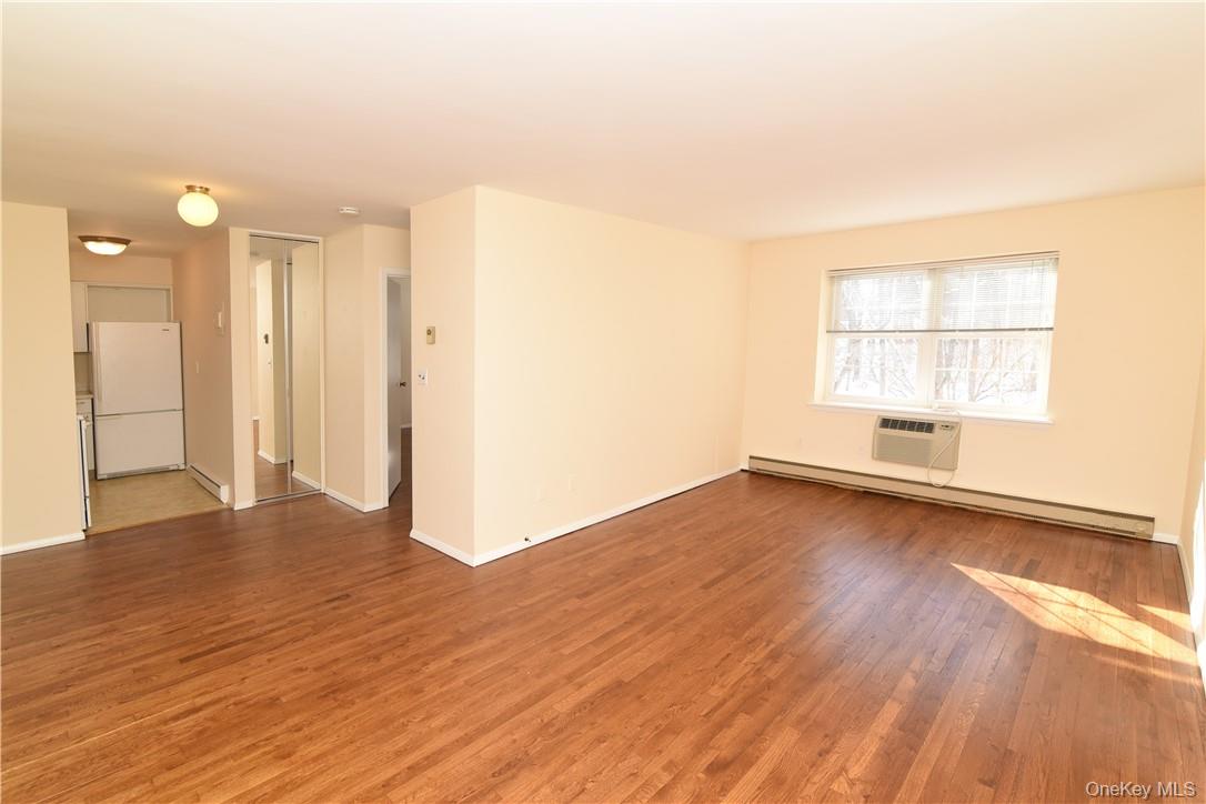 260 West Street B4 Property Photo 12