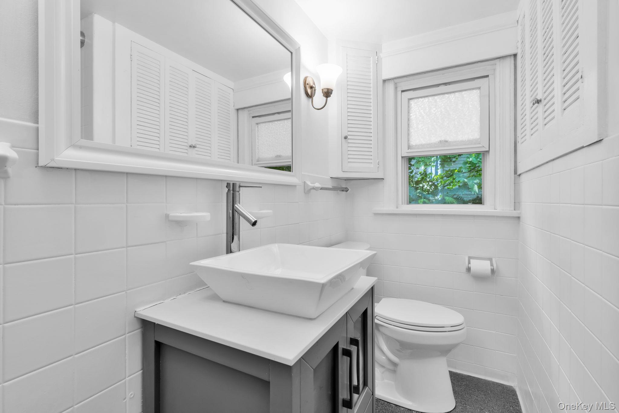 24 Howard Avenue Property Photo 30
