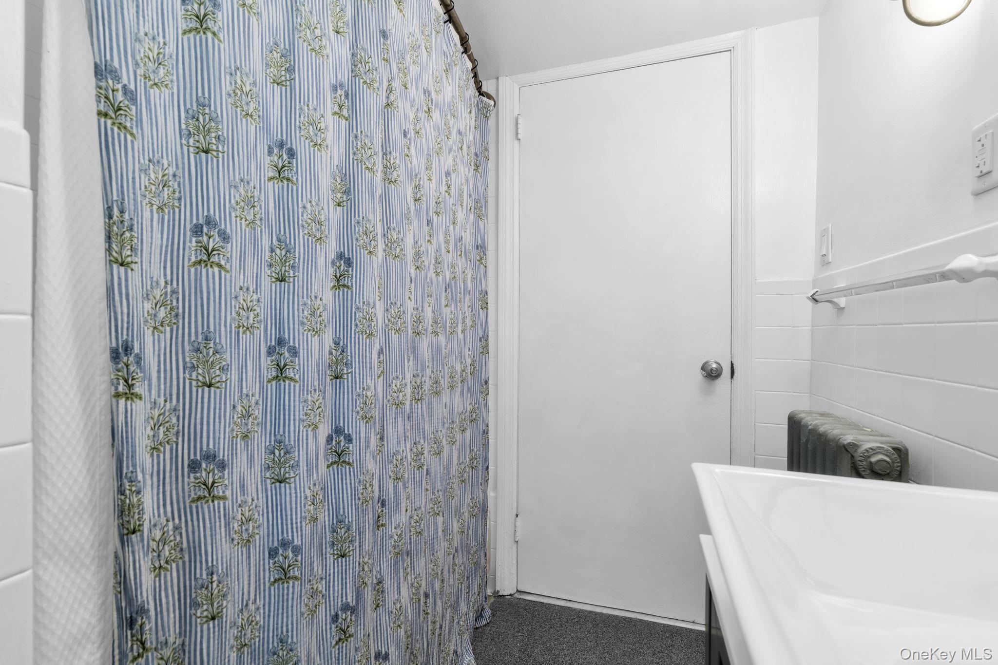 24 Howard Avenue Property Photo 32