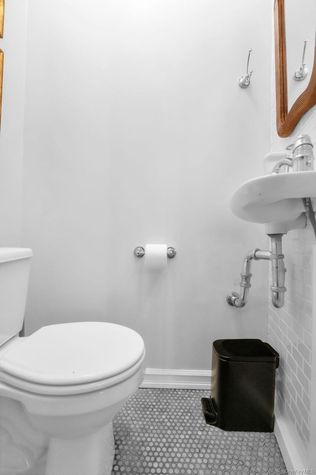 24 Howard Avenue Property Photo 35