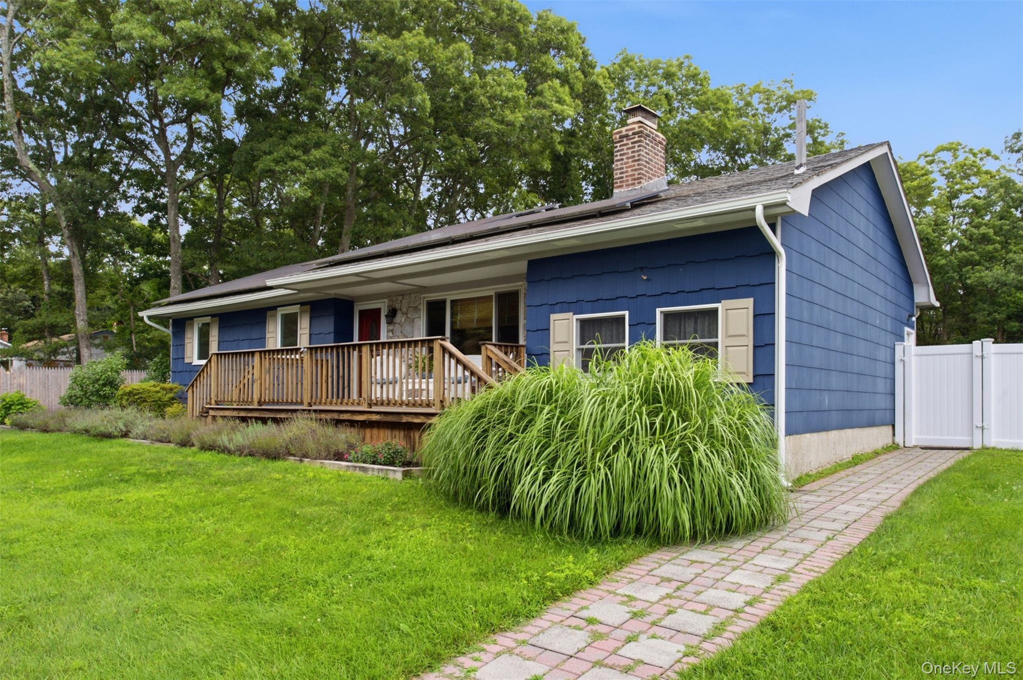 7 Tupelo Street Property Photo 3