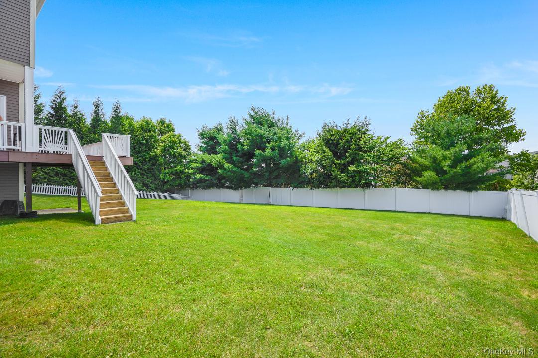 36 Thames Road Property Photo 28