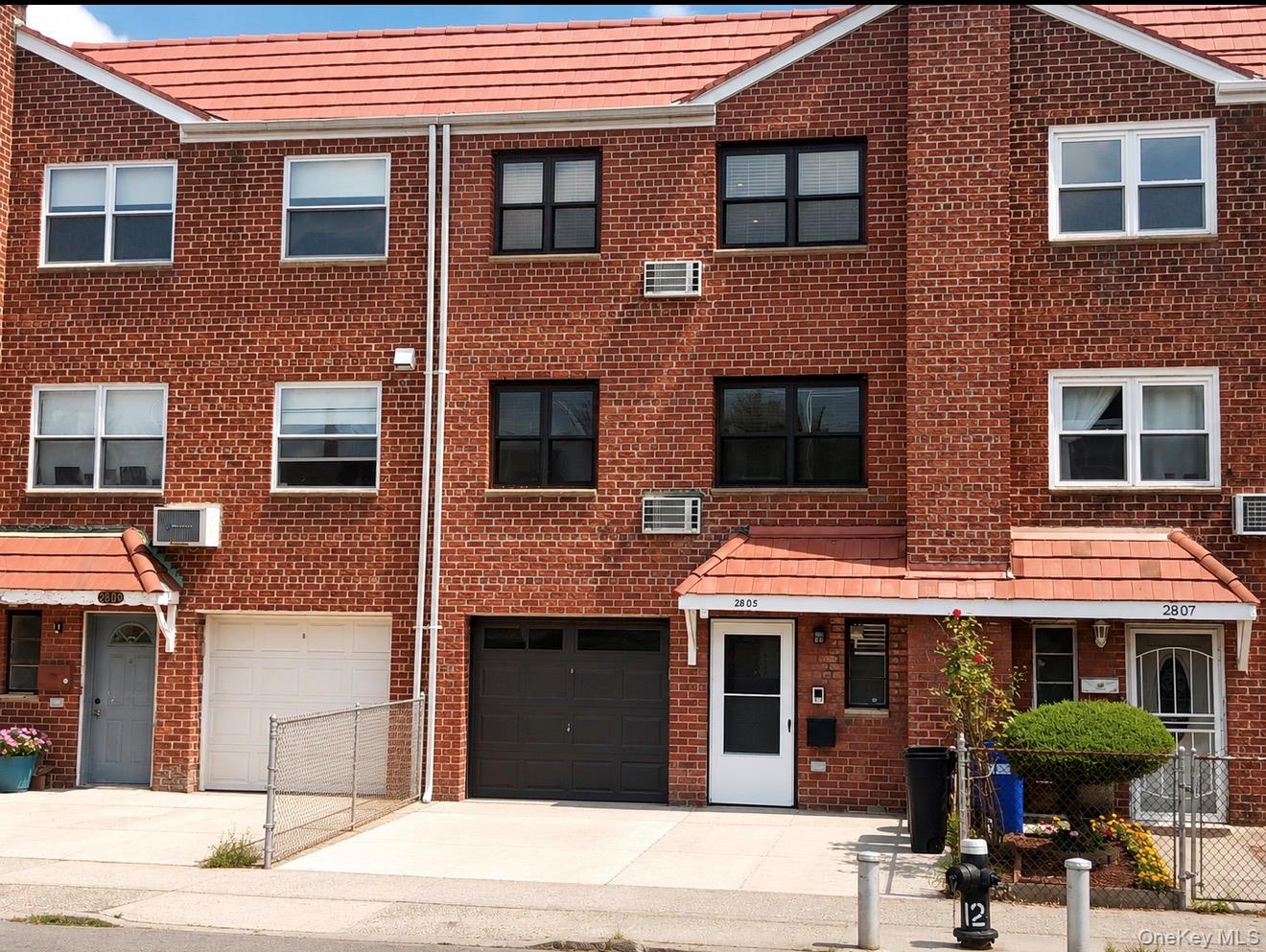 2805 21st Avenue Property Photo 1