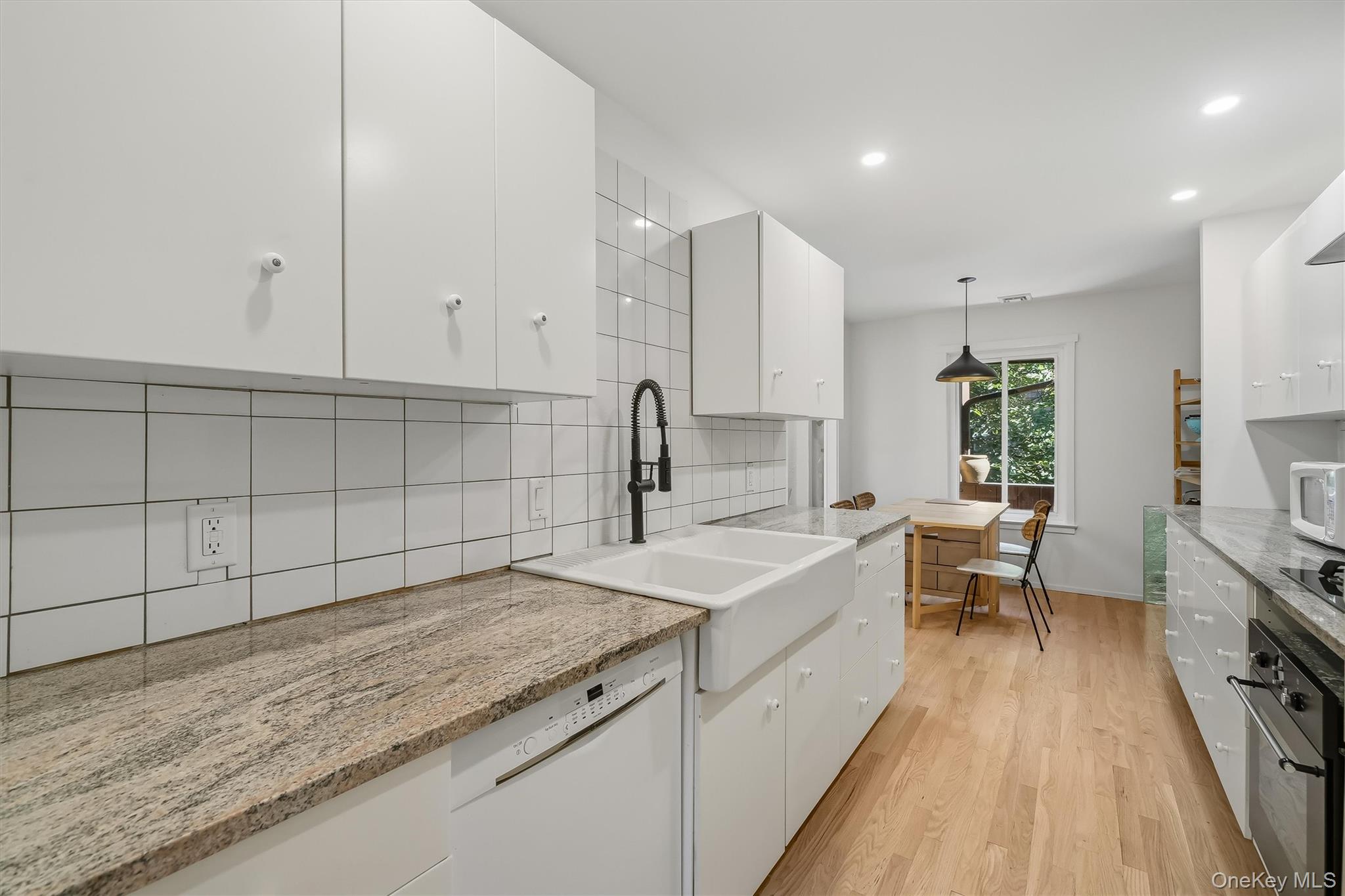 231 Martling Avenue Property Photo 12