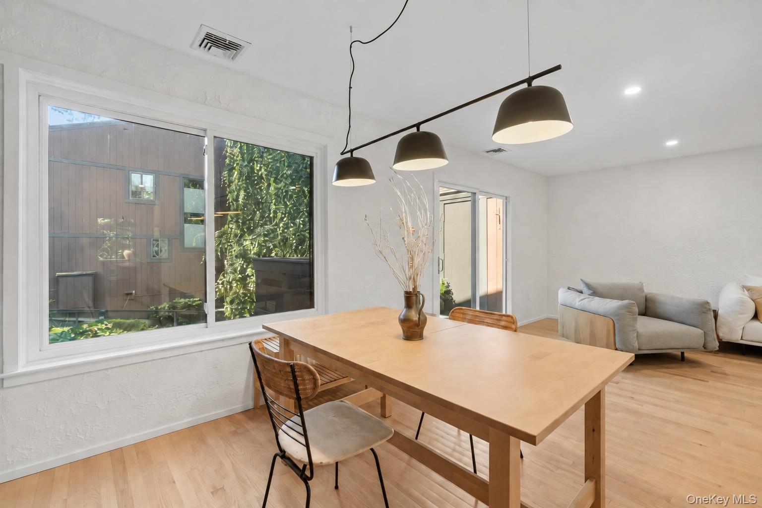231 Martling Avenue Property Photo 14