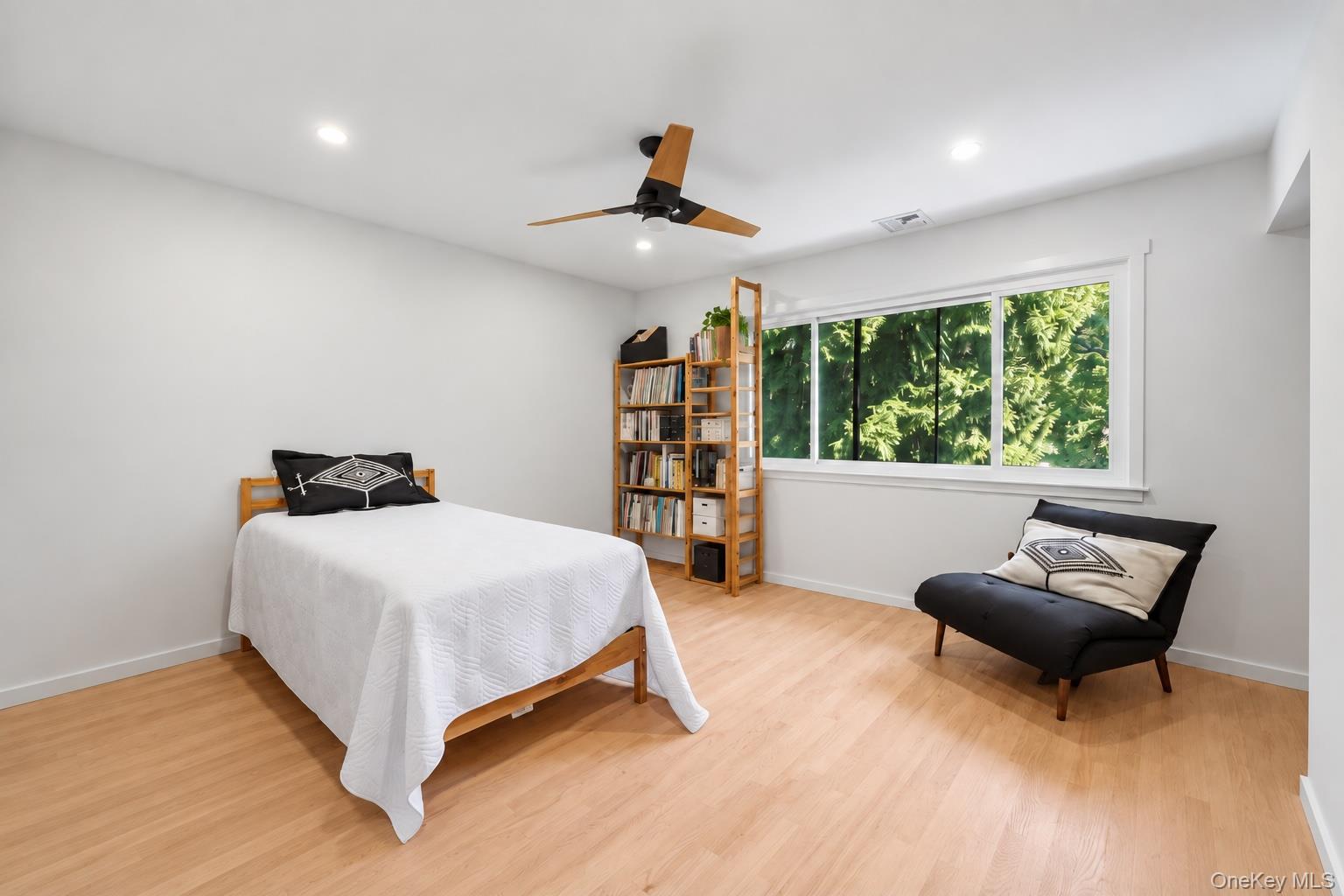 231 Martling Avenue Property Photo 24