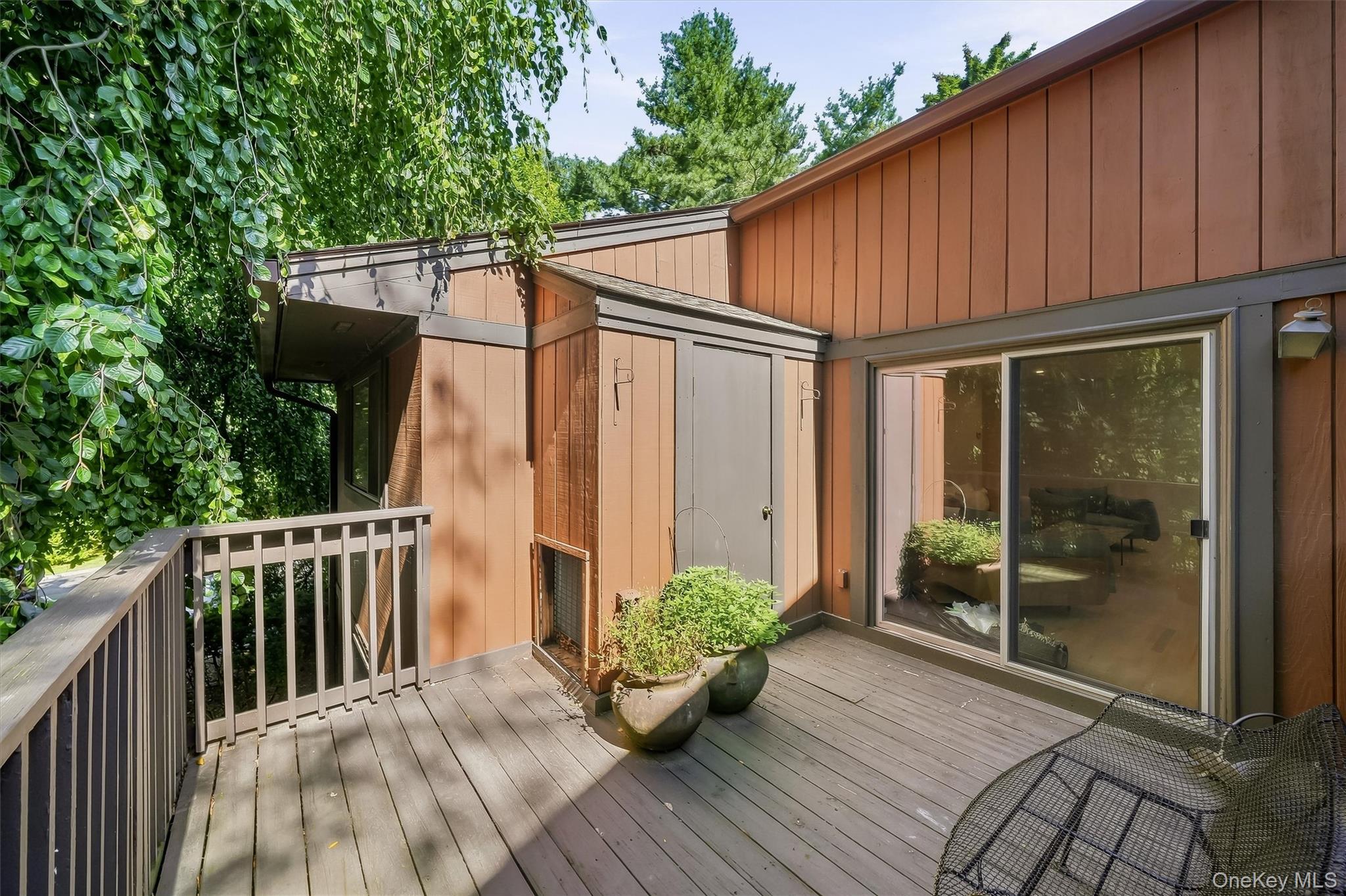 231 Martling Avenue Property Photo 27