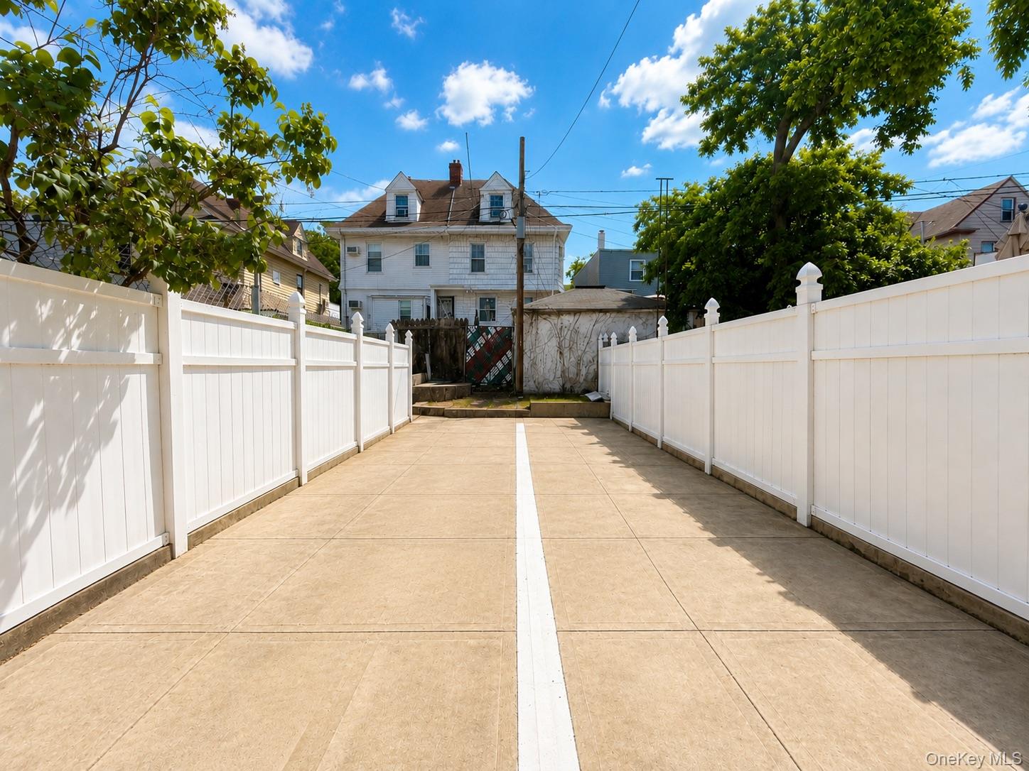 78-51 80th Street Property Photo 14