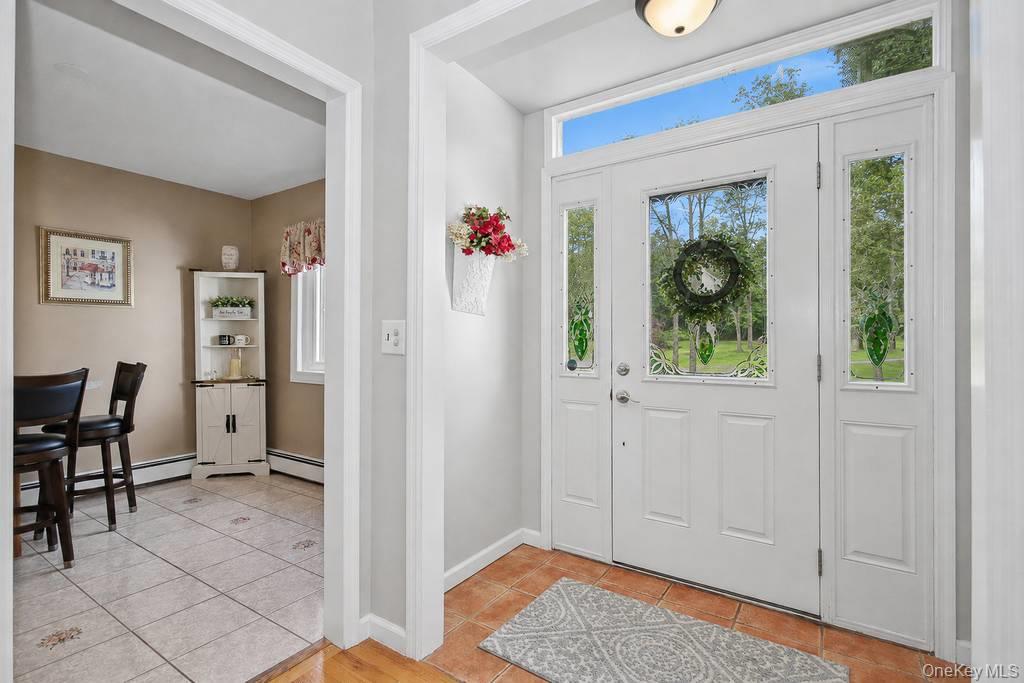 20 Fieldstone Boulevard Property Photo 4