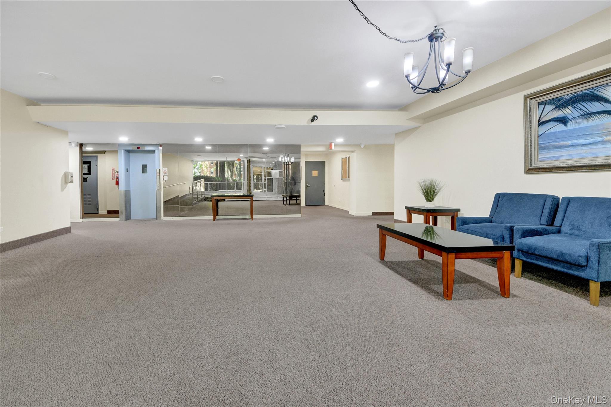 40 S Cole Avenue 1h Property Photo 16