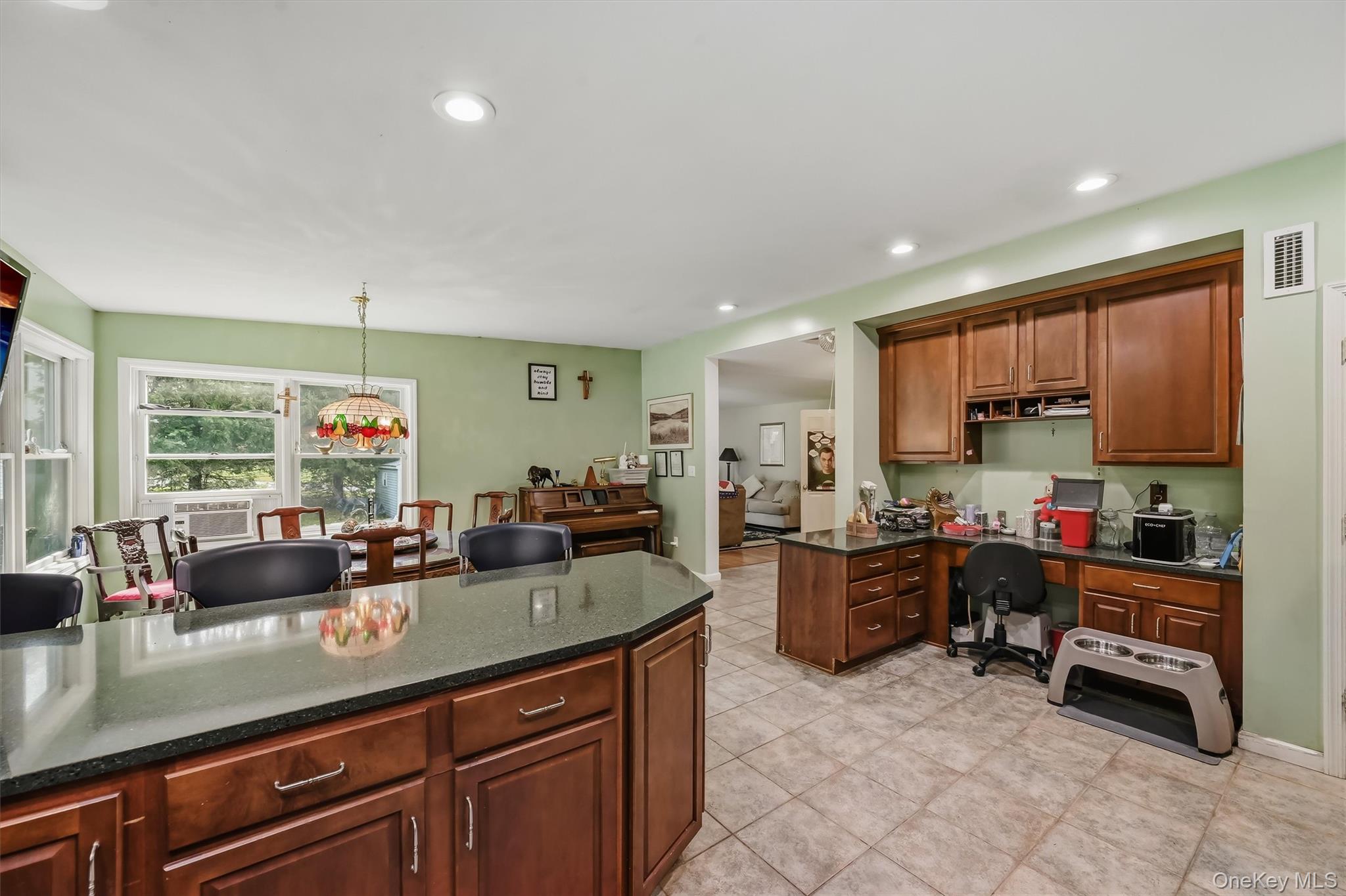 53 Florance Drive Property Photo 11
