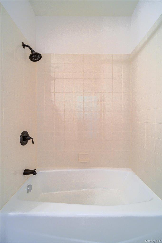 732 Regency Drive 732 Property Photo 20