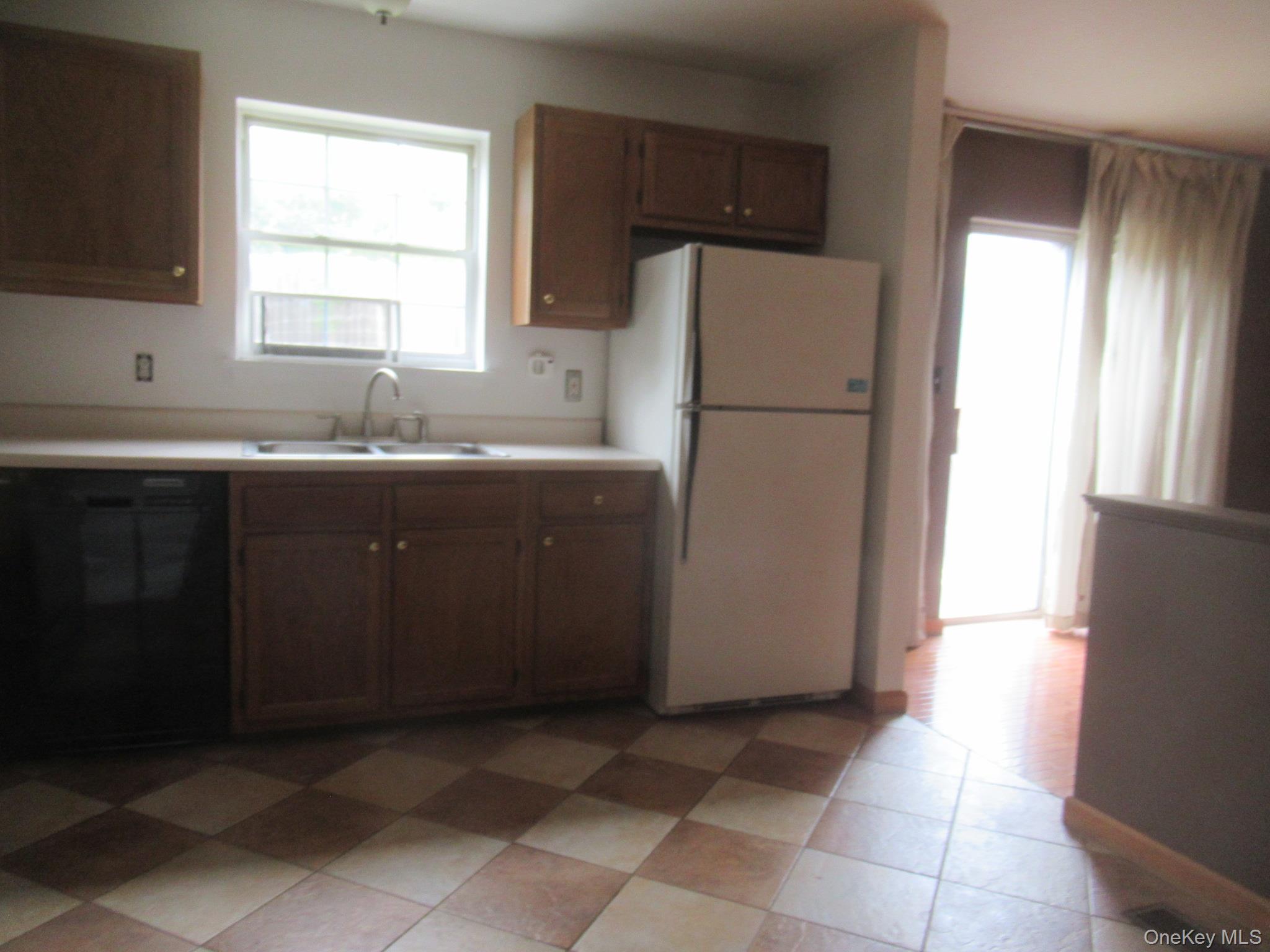 23 Marian Court Property Photo 10