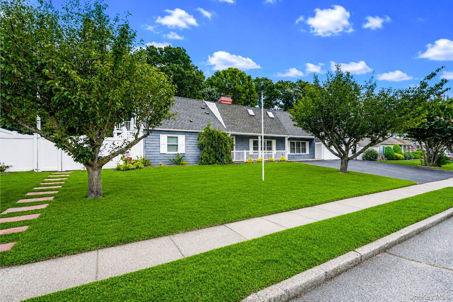 5 Horseshoe Drive Property Photo 2