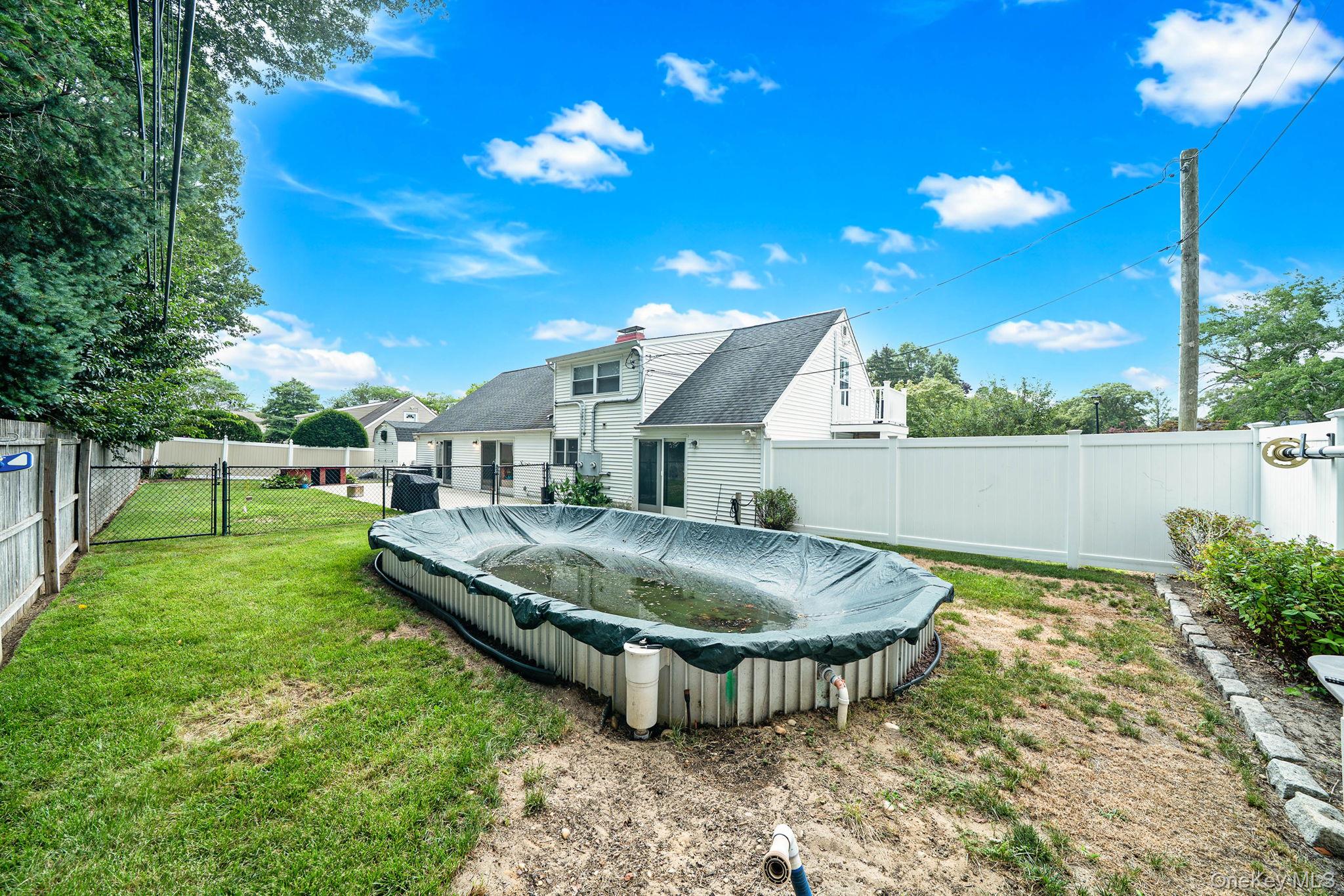 5 Horseshoe Drive Property Photo 10