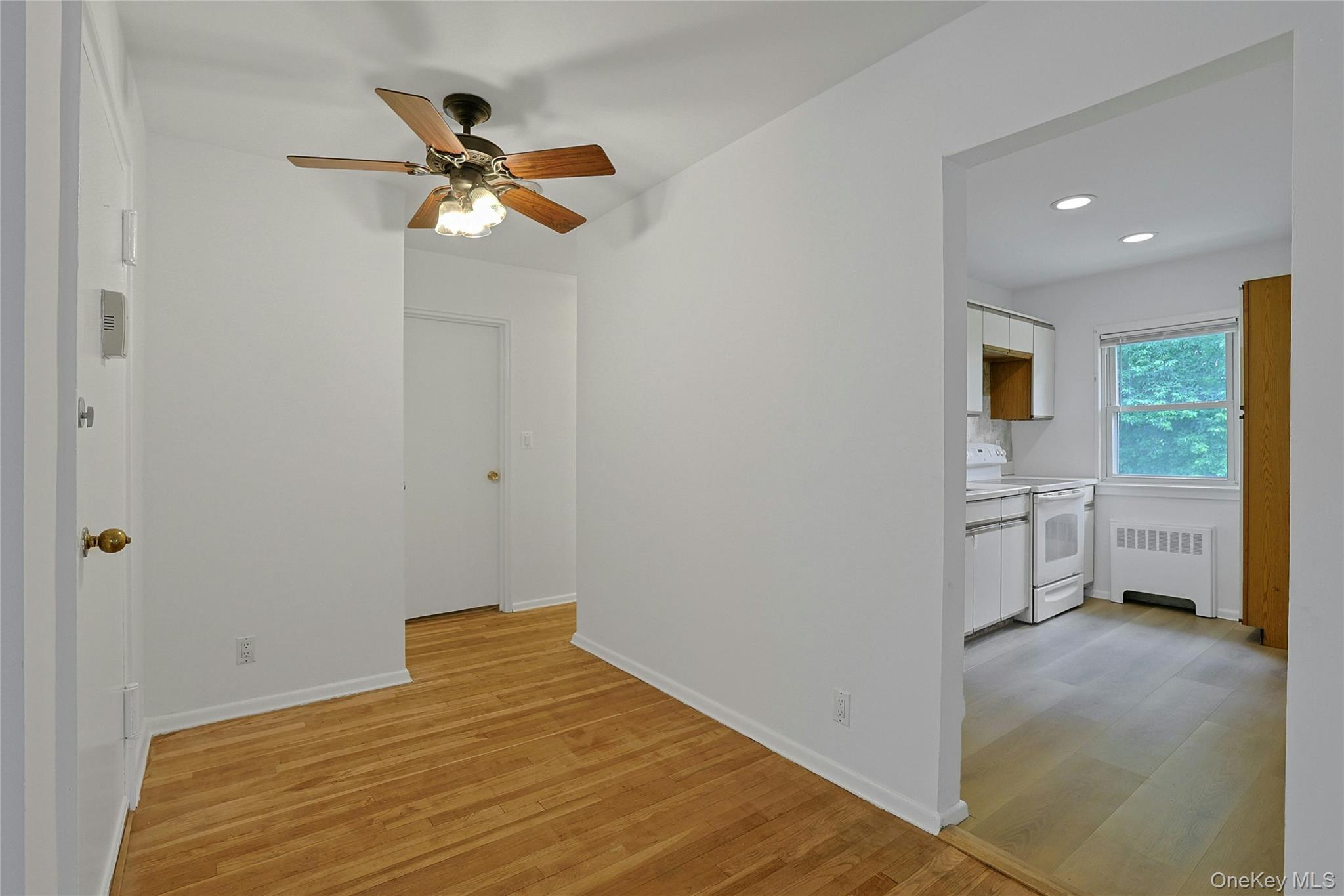 140 N Broadway U-4 Property Photo 8