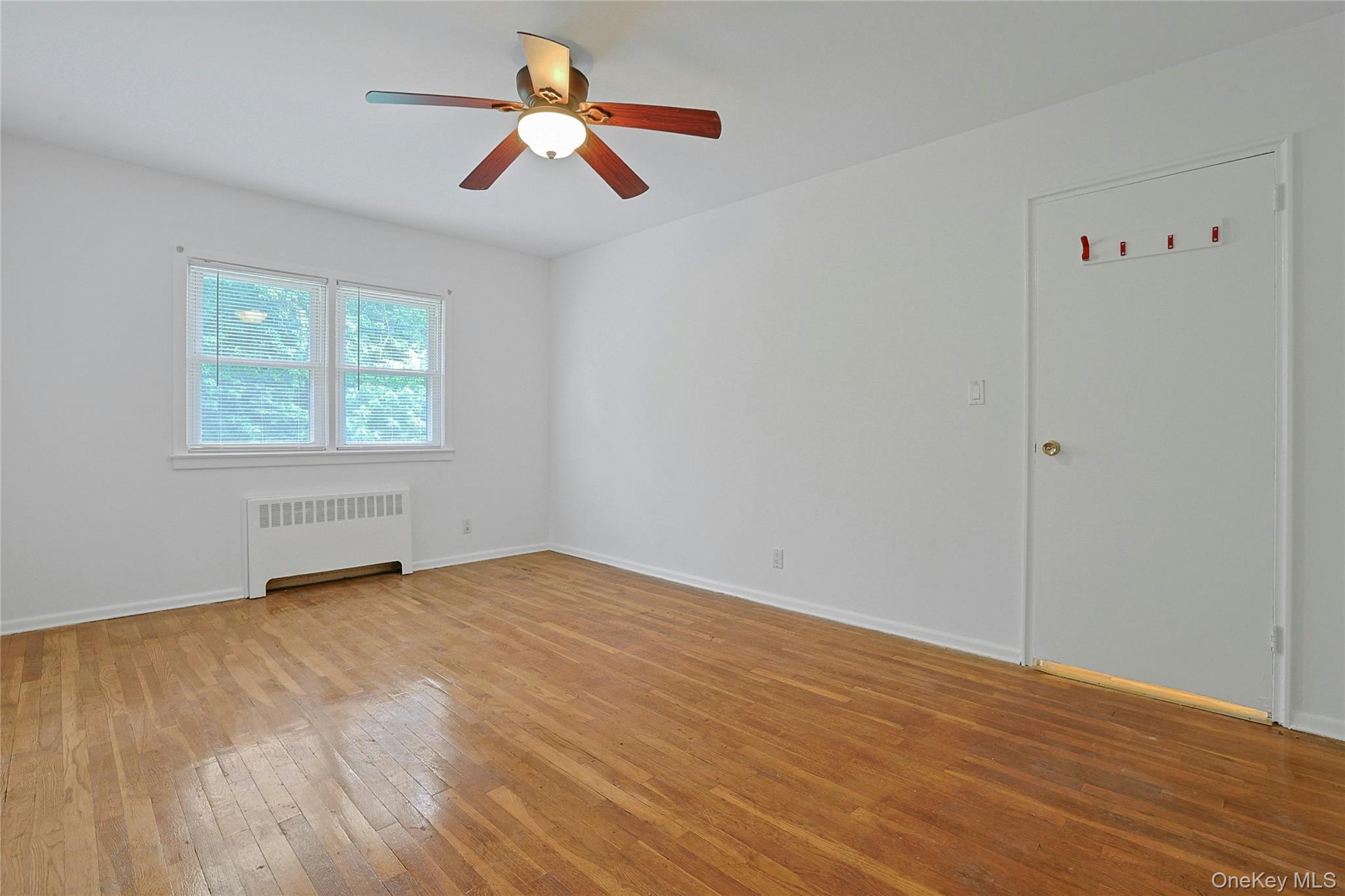 140 N Broadway U-4 Property Photo 9