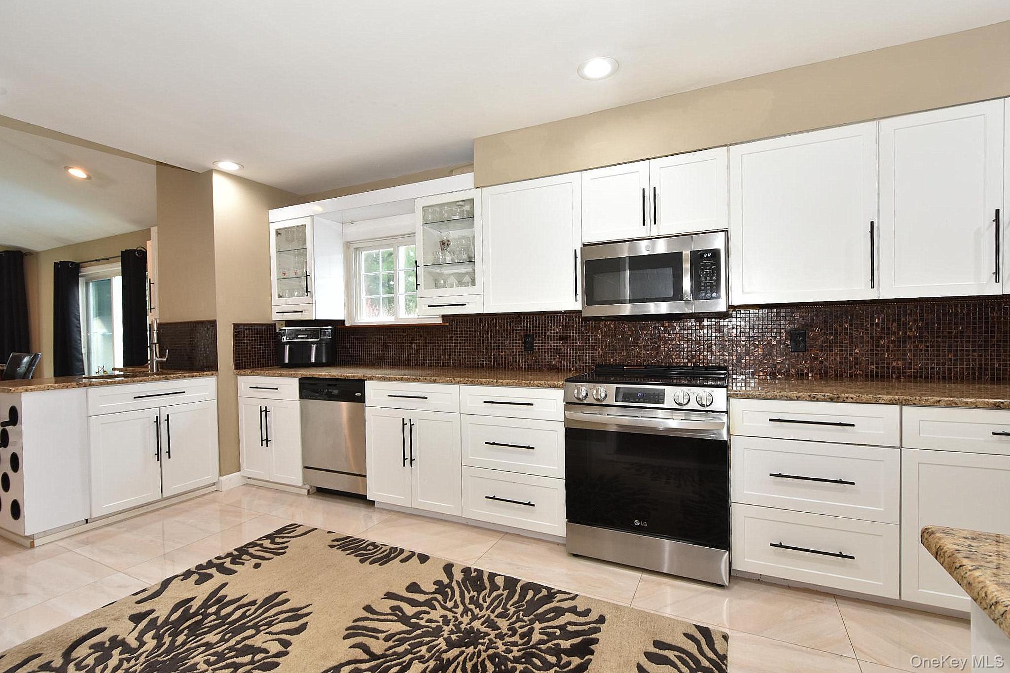 2224 Louis Kossuth Avenue Property Photo 6