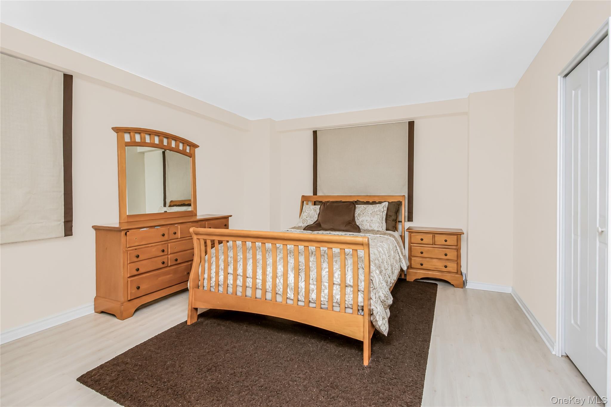 5900 Arlington Avenue 4g Property Photo 7