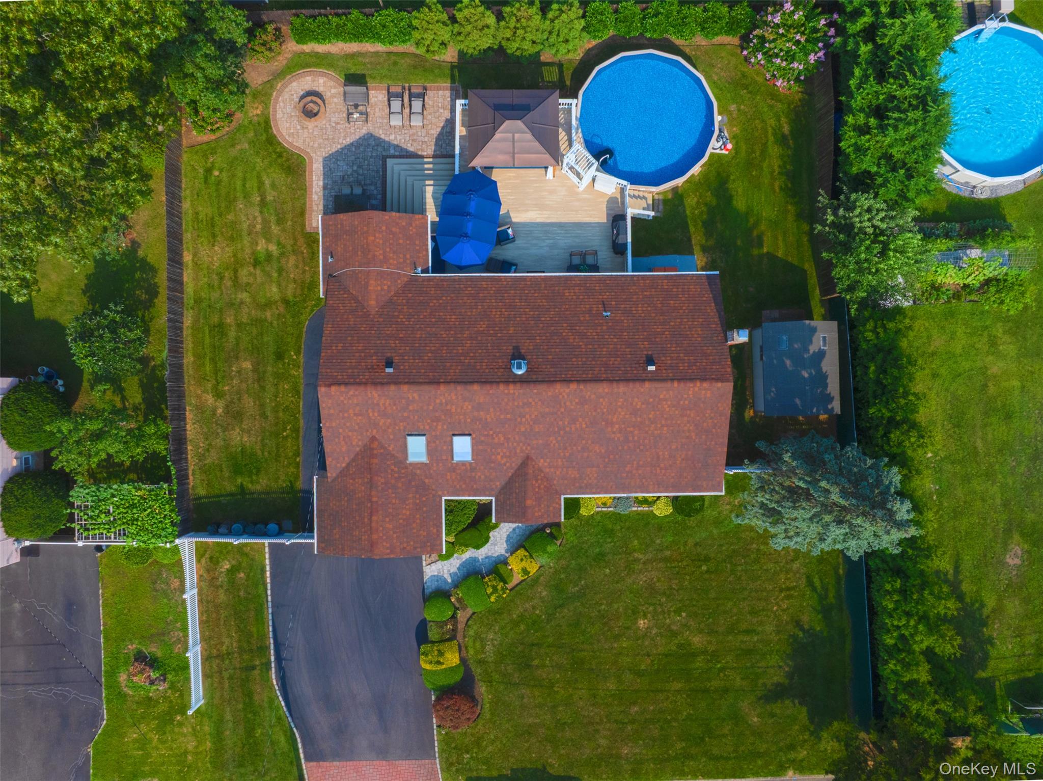 17 Bayberry Road Property Photo 3