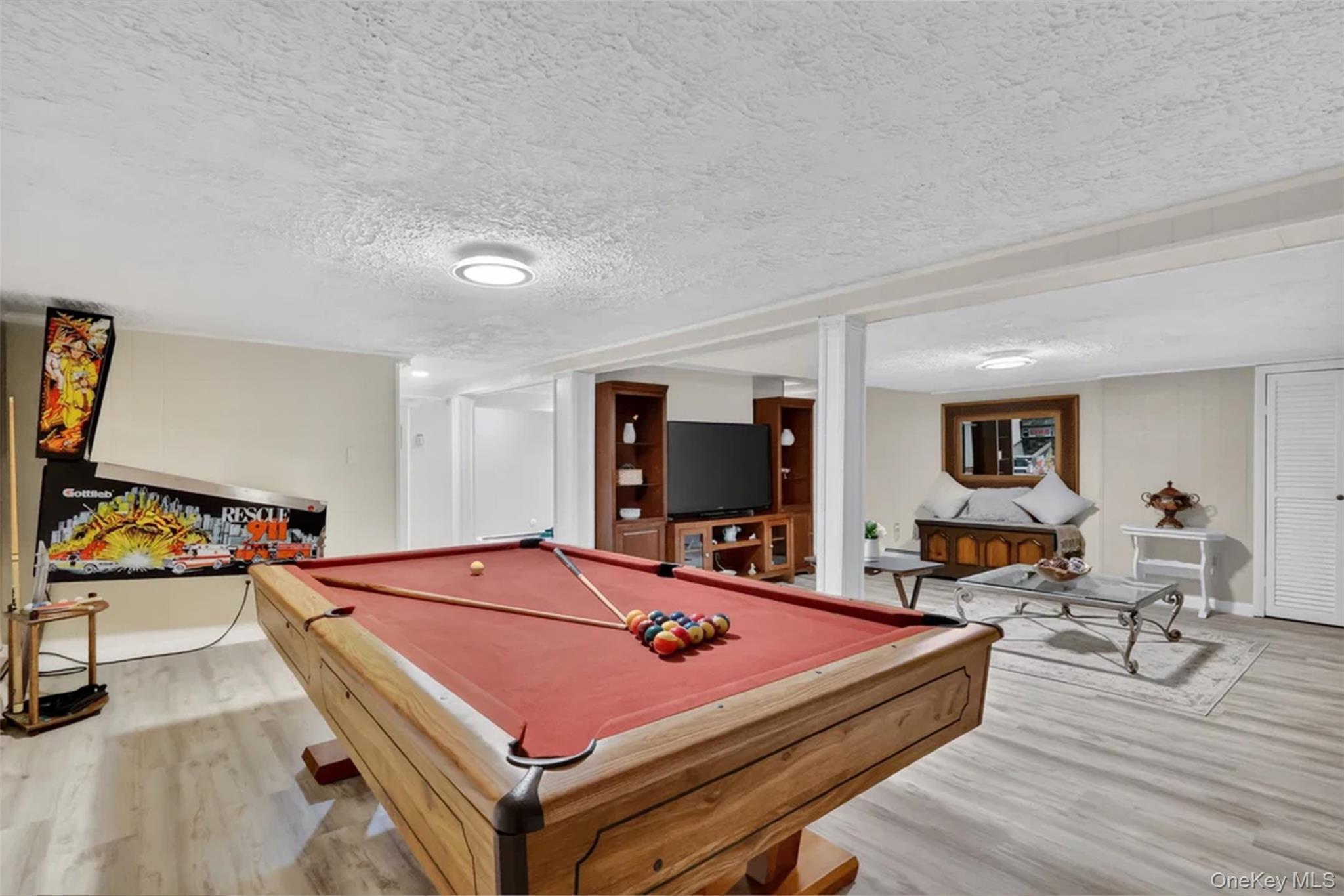 17 Bayberry Road Property Photo 14