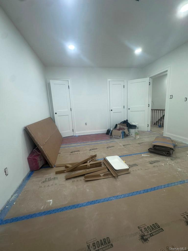 2449 92nd Street Property Photo 3