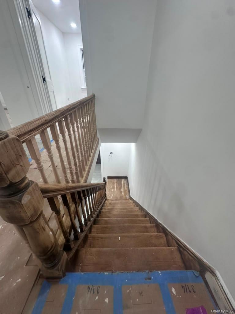 2449 92nd Street Property Photo 6