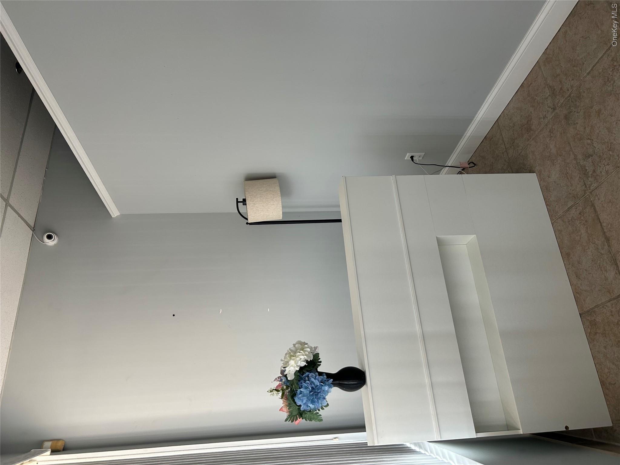 218 Middle Country Road Property Photo 4