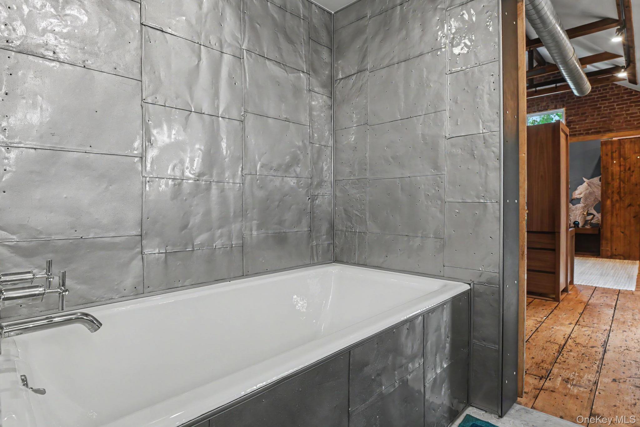 249 Grand Street Property Photo 11
