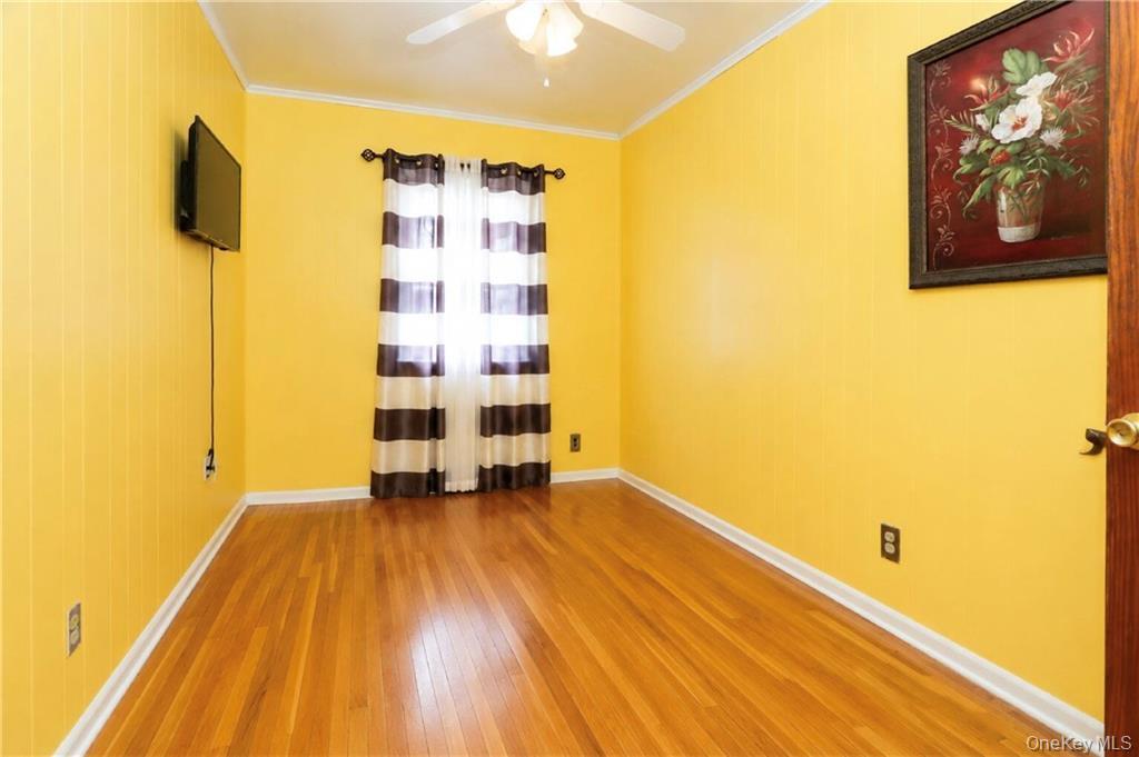 1307 E 98th Street Property Photo 19