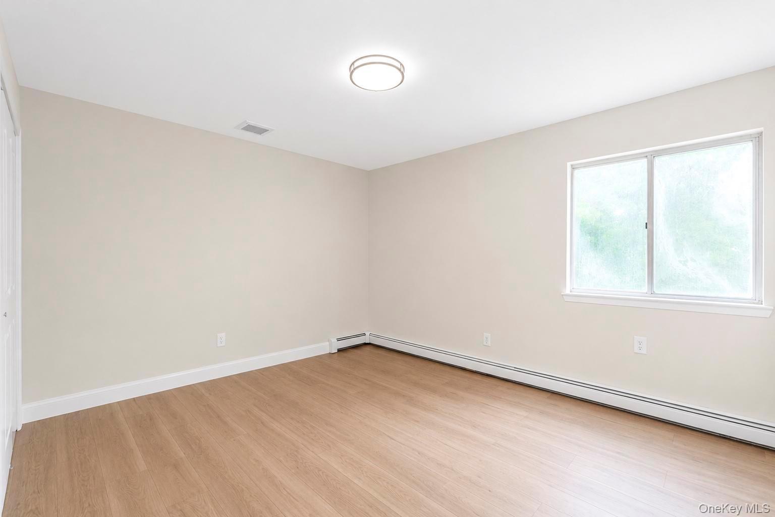 11 Bates Lane Property Photo 23