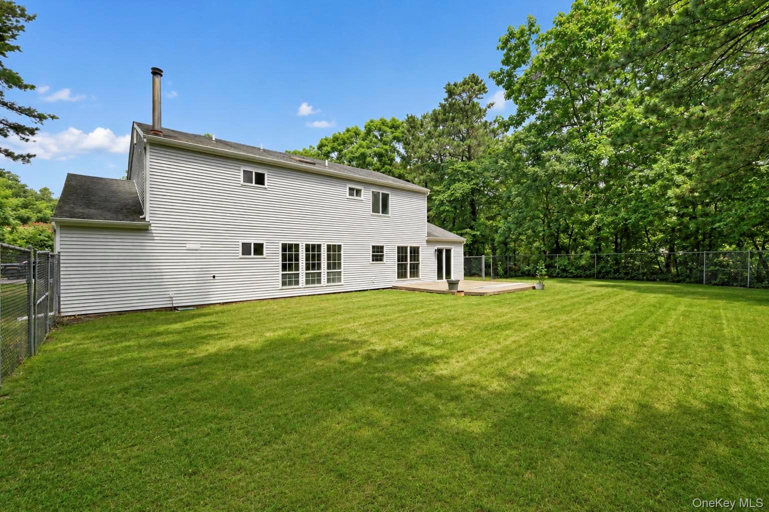 11 Bates Lane Property Photo 33