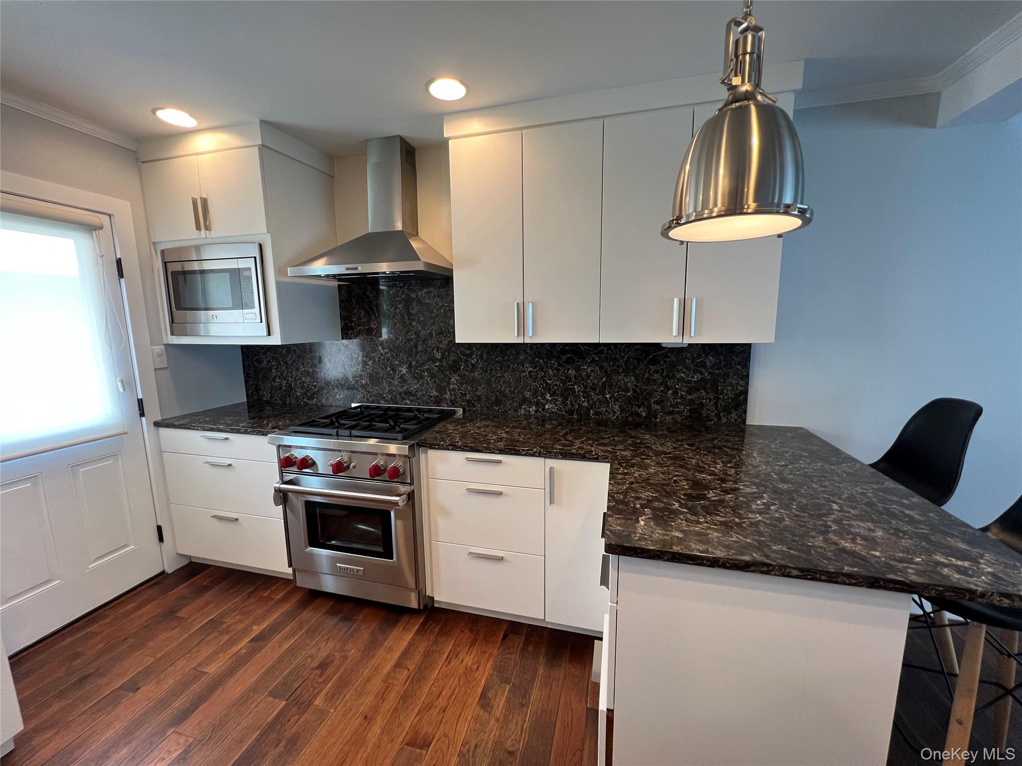 43 Crescent Street Property Photo 2