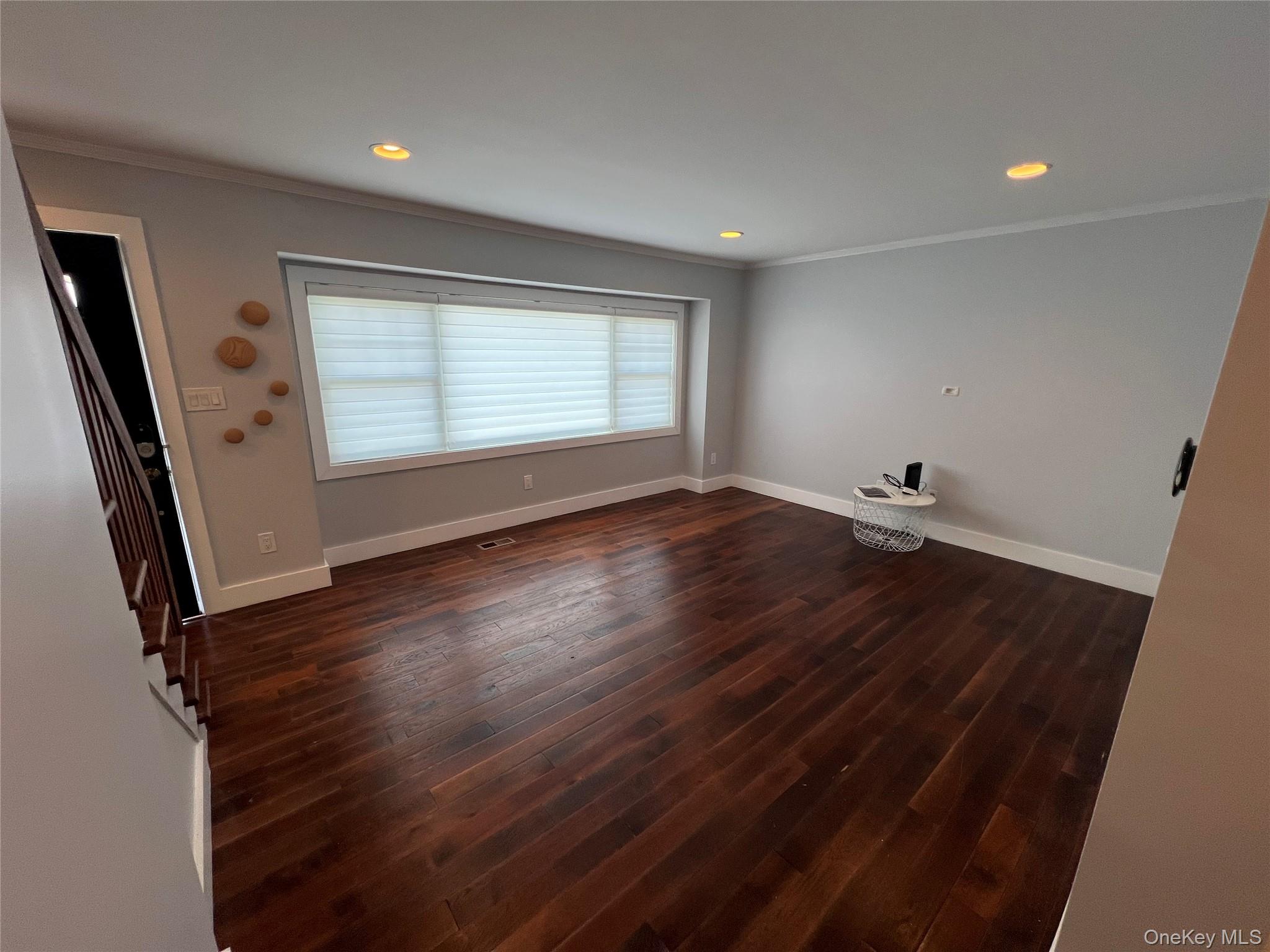 43 Crescent Street Property Photo 10